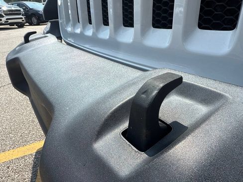 Used 2020 Jeep Wrangler Unlimited Sport S AWD/4WD image 16