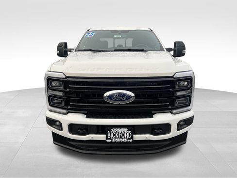 Used 2025 Ford F350 Platinum image 2