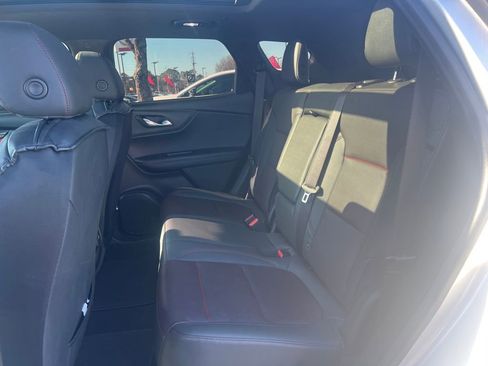 Used 2019 Chevrolet Blazer RS w/ Sun and Wheels Package image 9