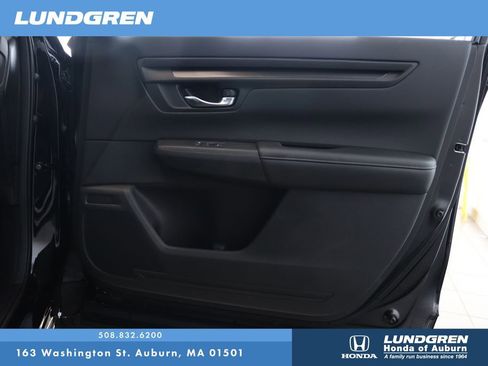 Used 2025 Honda CR-V LX image 14