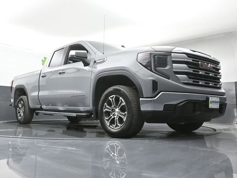 New 2025 GMC Sierra 1500 SLE w/ Preferred Package image 27