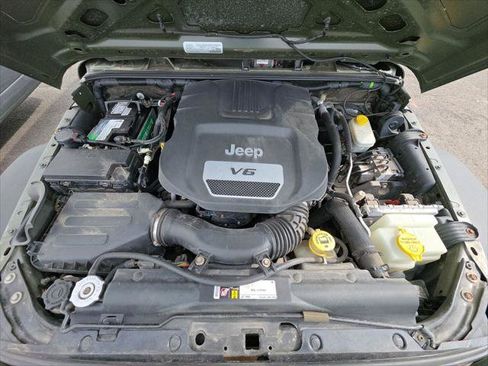 Used 2016 Jeep Wrangler Unlimited Sport AWD/4WD image 17