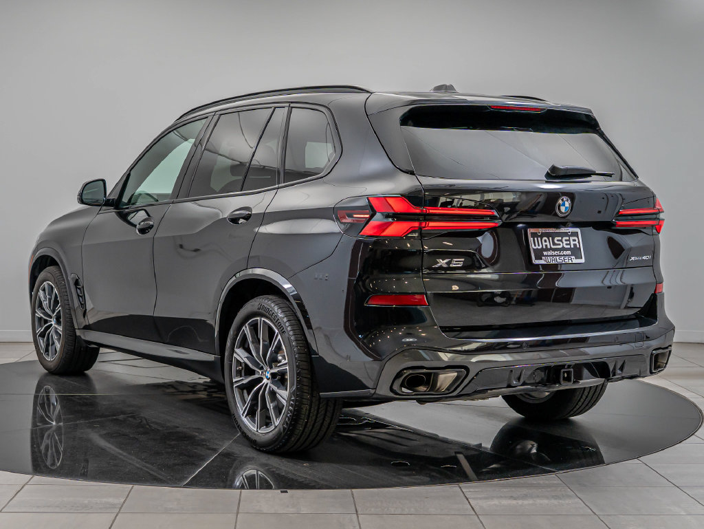 Used 2026 BMW X5 xDrive40i w/ M Sport Package AWD/4WD image 6