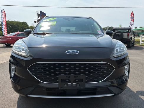 Used 2020 Ford Escape Titanium AWD/4WD image 8