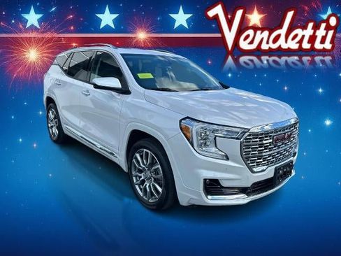 Certified 2022 GMC Terrain Denali image 3