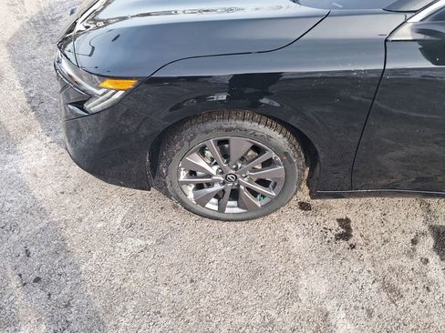 New 2026 Nissan Sentra SL w/ Floor Mat Package FWD image 28