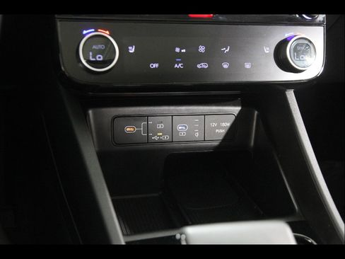 Certified 2025 Hyundai Tucson SEL AWD/4WD image 14