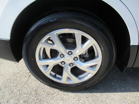Used 2019 Chevrolet Equinox Premier FWD image 8