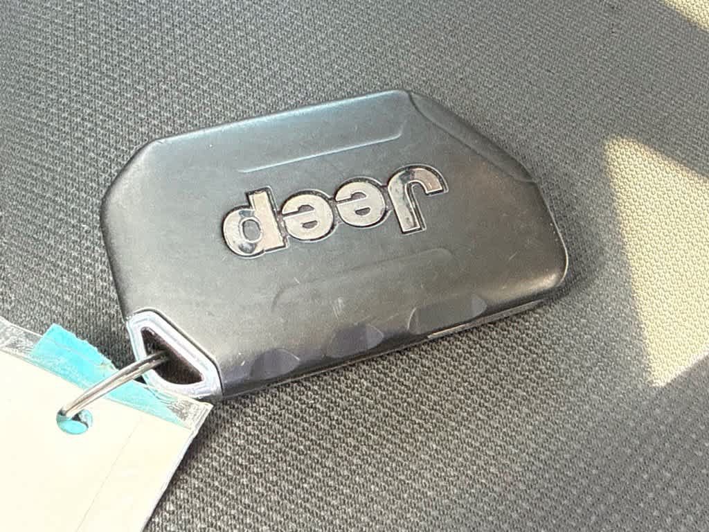 Used 2020 Jeep Wrangler Sport AWD/4WD image 11