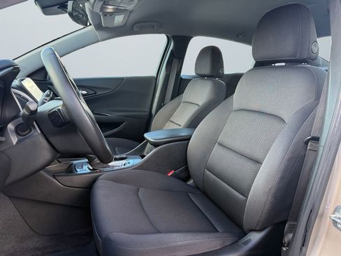 Used 2022 Chevrolet Malibu RS image 9