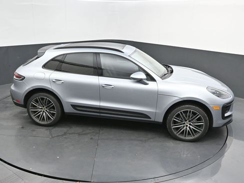 New 2026 Porsche Macan image 45