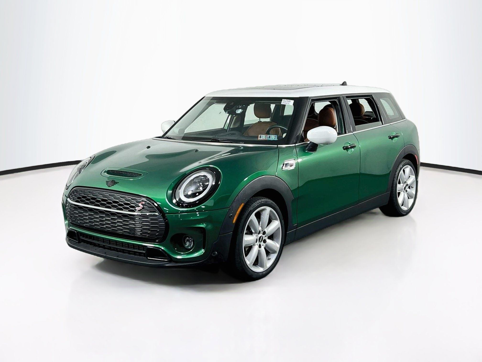 Used 2024 MINI Cooper Clubman S FWD image 1