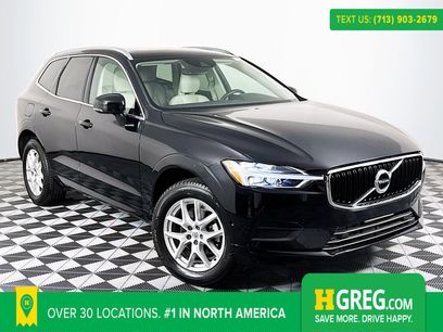 Used 2019 Volvo XC60 T5 Momentum w/ Premium Package
