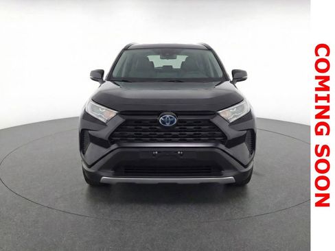 Used 2022 Toyota RAV4 SE w/ Convenience Package image 7