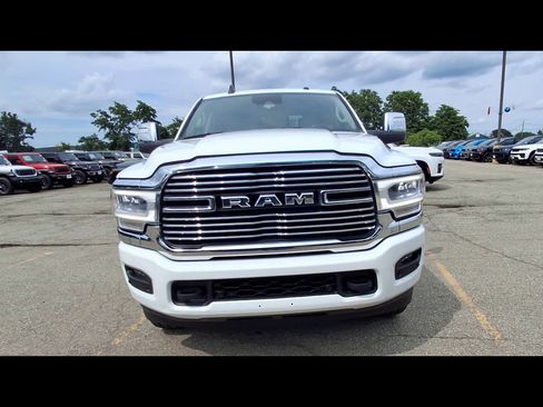 Used 2024 RAM 2500 Laramie w/ Safety Group AWD/4WD image 3