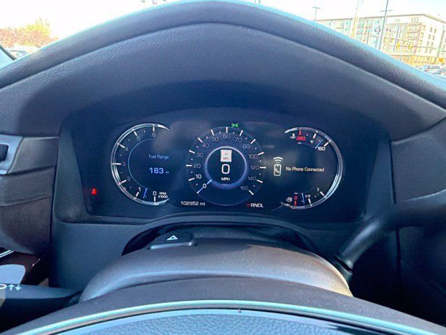 Used 2017 Cadillac Escalade Luxury RWD image 26