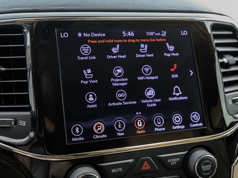 Used 2020 Jeep Grand Cherokee Limited w/ Luxury Group II RWD image 32