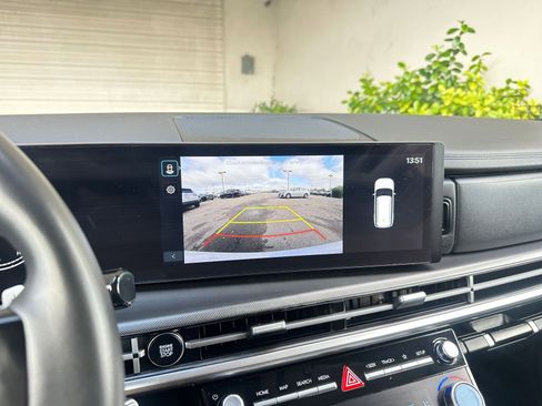 Used 2025 Hyundai Santa Fe SEL image 18