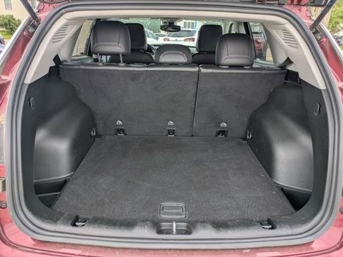 Used 2022 Jeep Compass Limited image 18