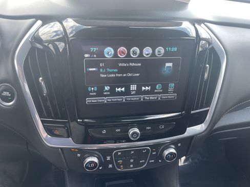 Used 2019 Chevrolet Traverse Premier AWD/4WD image 20