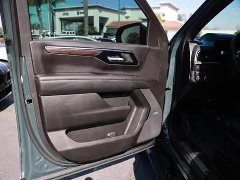 Used 2026 Chevrolet Tahoe Z71 w/ Z71 Off-Road Package image 17