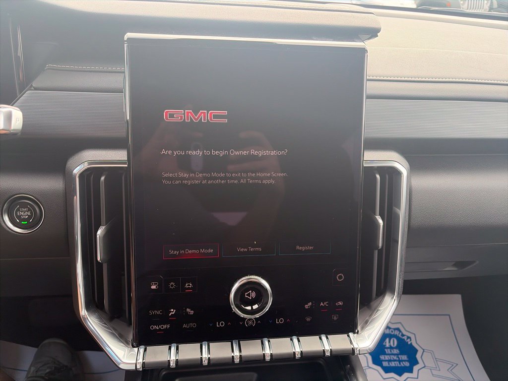 New 2027 GMC Acadia Elevation w/ Elevation Premium Package AWD/4WD image 22