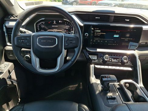 Used 2023 GMC Sierra 1500 Denali w/ Denali Reserve Package AWD/4WD image 11
