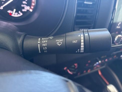 Used 2023 Nissan Frontier PRO-4X w/ Pro Convenience Package image 39