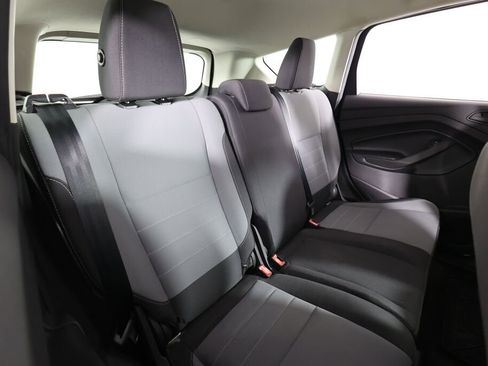 Used 2019 Ford Escape S image 19