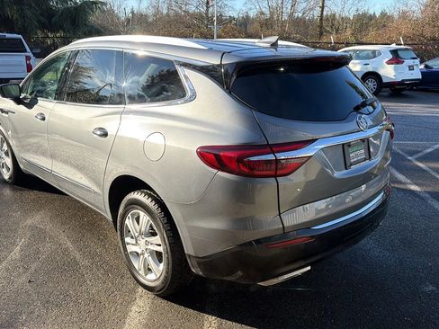 Used 2019 Buick Enclave Essence image 5