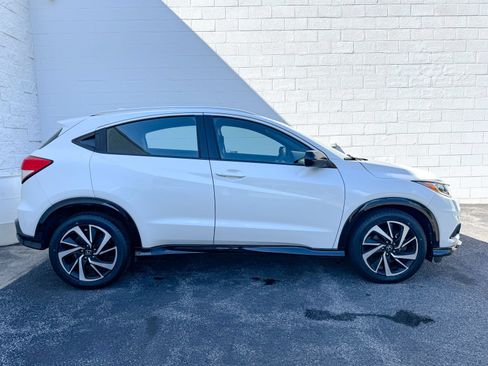 Used 2020 Honda HR-V Sport image 5