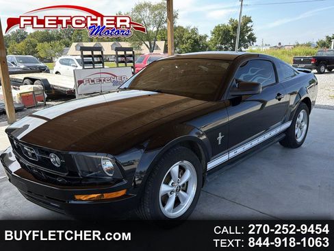 Used 2008 Ford Mustang Premium RWD image 1