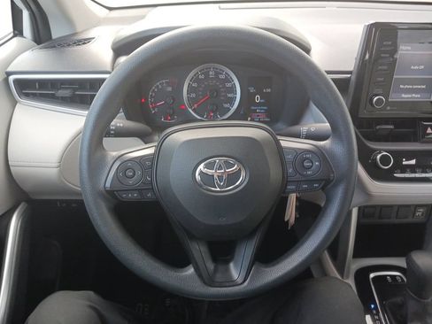 Used 2022 Toyota Corolla Cross L FWD image 17