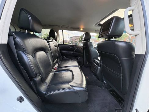 Used 2017 INFINITI QX80 4WD w/ Driver Assistance Package image 25