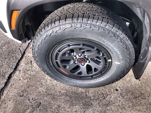 New 2026 Nissan Frontier PRO-4X image 10