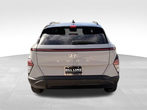 Used 2026 Hyundai Kona SEL Sport FWD image 8