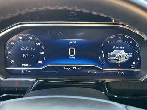 Used 2024 Chevrolet Silverado 1500 RST w/ Convenience Package II image 17