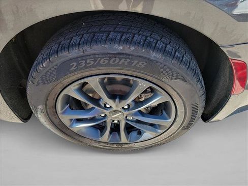 Used 2020 Chrysler Pacifica Touring-L w/ Advanced Safetytec Group image 12