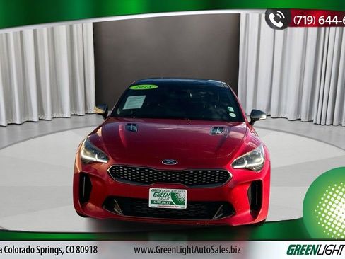 Used 2018 Kia Stinger GT2 image 8