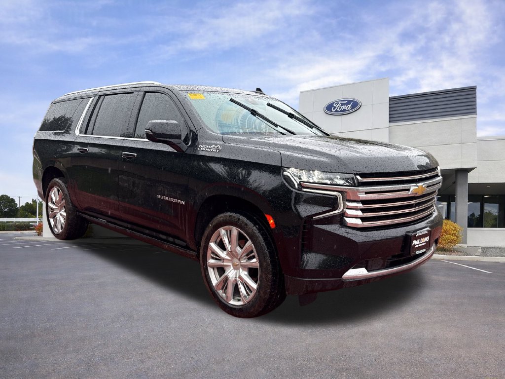 Used 2021 Chevrolet Suburban High Country w/ Premium Package 2 AWD/4WD 360° Tour
