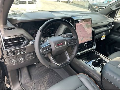 New 2026 GMC Yukon XL AT4 w/ AT4 Premium Plus Package image 24