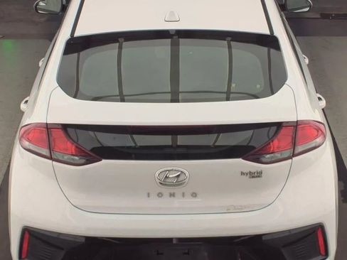 Used 2019 Hyundai Ioniq Blue image 4