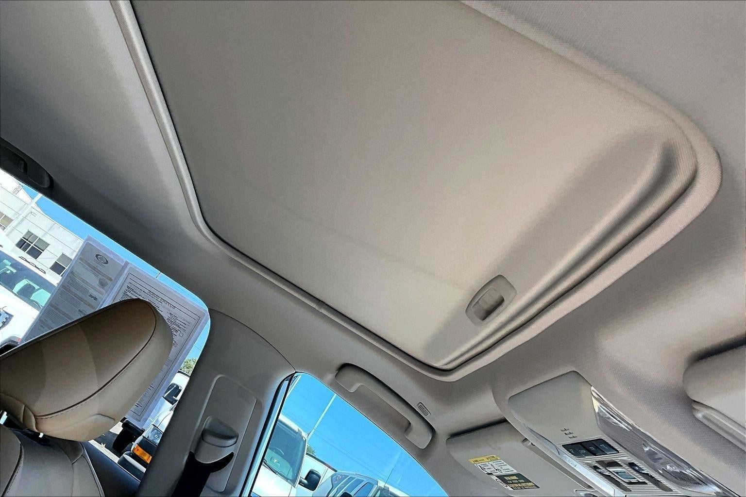 Used 2023 Toyota RAV4 XLE Premium FWD image 30