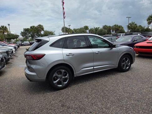 Used 2023 Ford Escape ST-Line w/ Tech Pack #1 FWD image 12