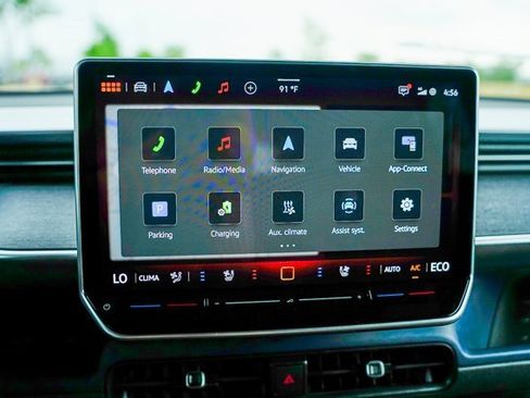 New 2025 Volkswagen ID. Buzz Pro S image 16