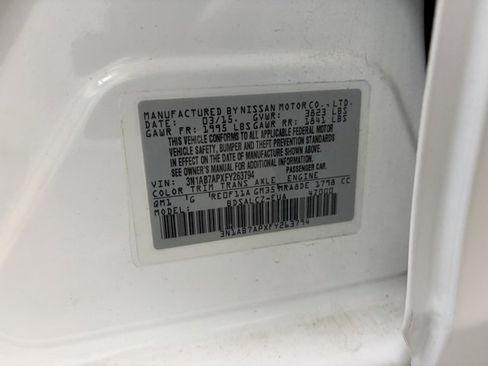 Used 2015 Nissan Sentra S image 19