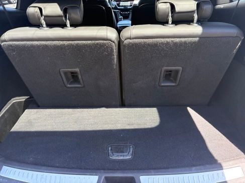 Used 2023 Cadillac XT6 Sport w/ Technology Package AWD/4WD image 7