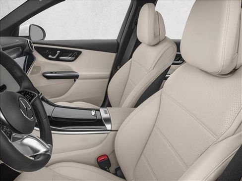 New 2026 Mercedes-Benz GLC 300 GLC 300 image 6