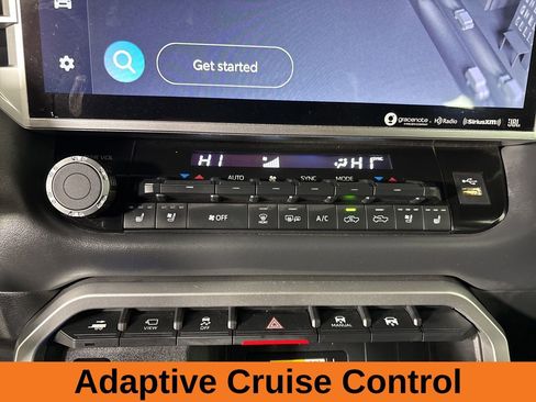 Used 2023 Toyota Tundra Platinum image 18