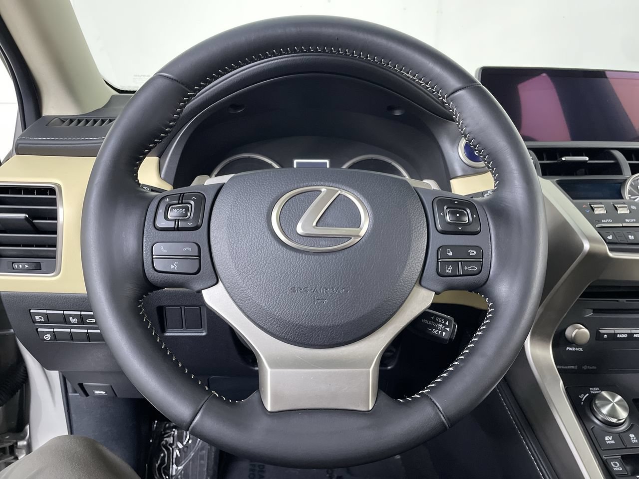 Used 2019 Lexus NX 300h AWD w/ Premium Package image 15